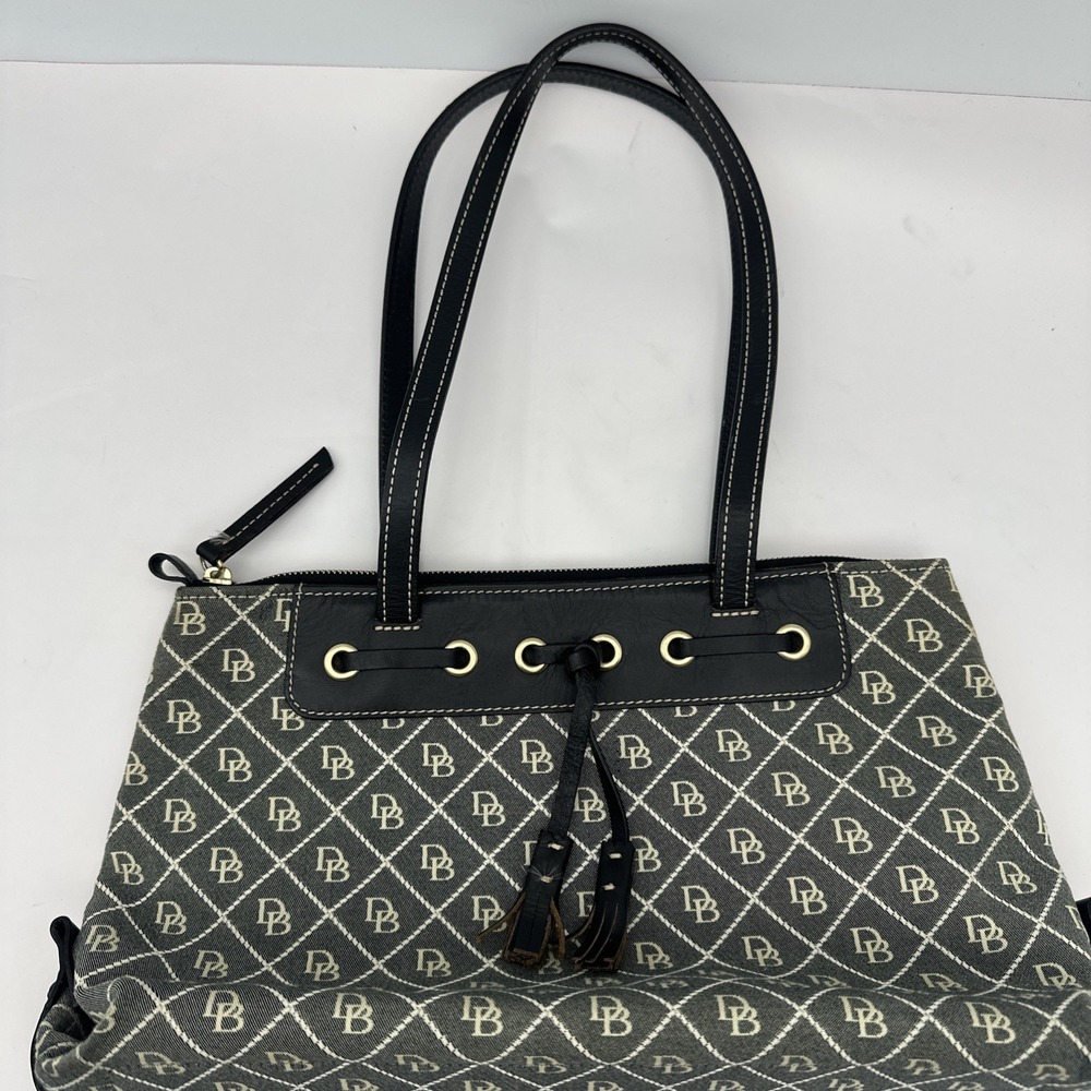 Dooney & Bourke D&B shoulder purse bag satchel leather canvas EUC